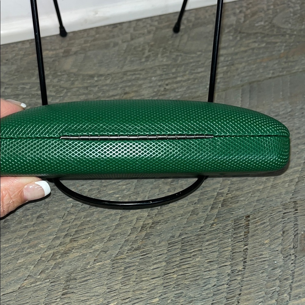 Lacoste Green Hardshell Eyeglass Case - Picture 4 of 5